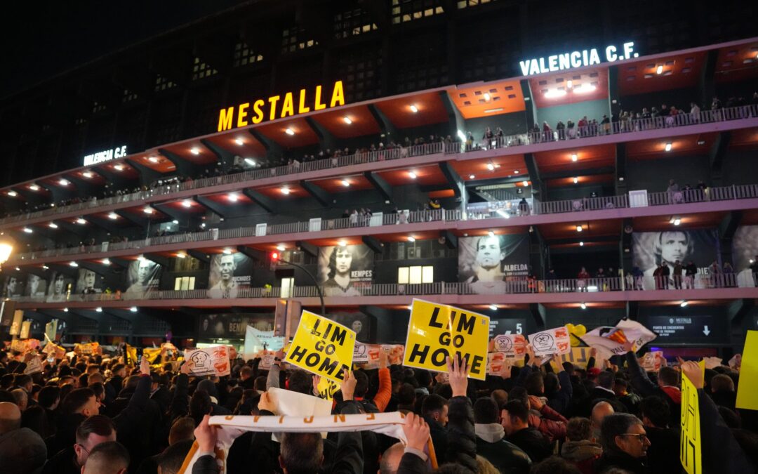 Valencia CF: Un histórico al borde del abismo