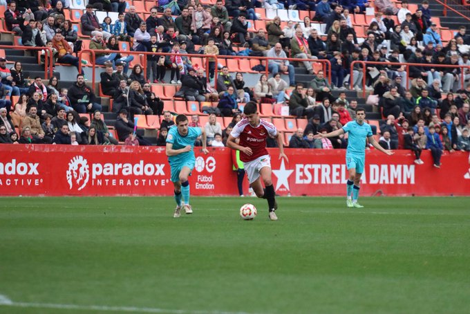 Nàstic-0-2-Bilbao Athletic: El Nàstic pierde el rumbo y cede tres puntos claves