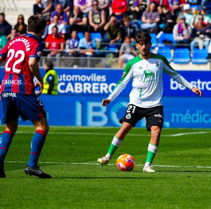 El Racing se lleva los 3 puntos de El Alcoraz