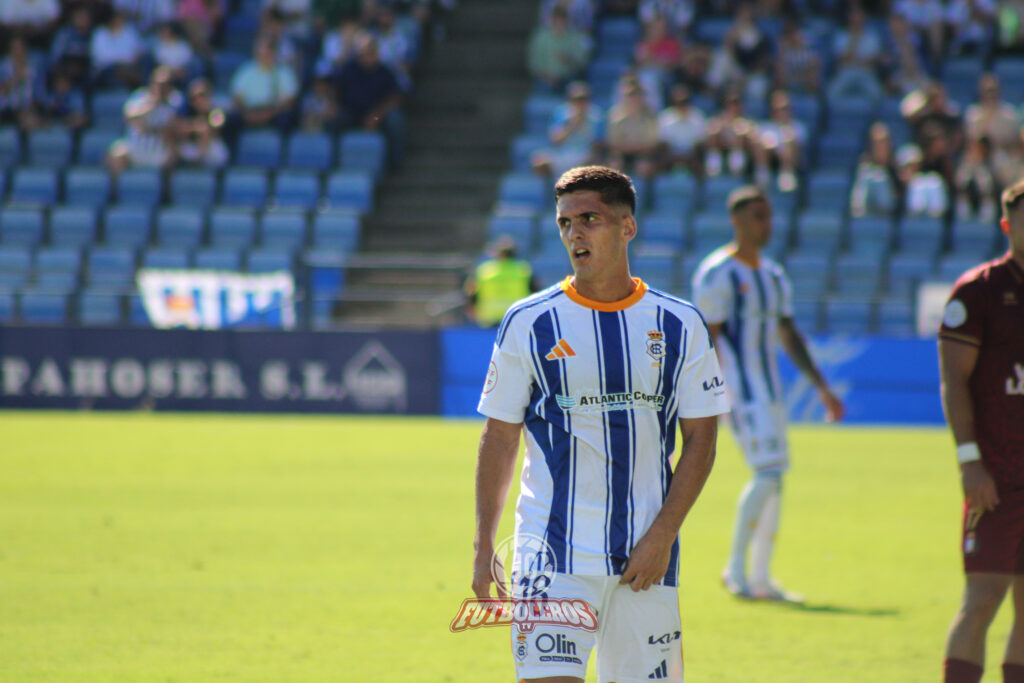 Ivàn Romero durante el encuentro frente al Lorca Deportiva