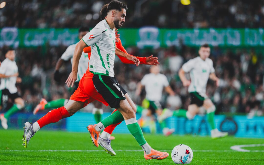 Victoria de líder del Racing