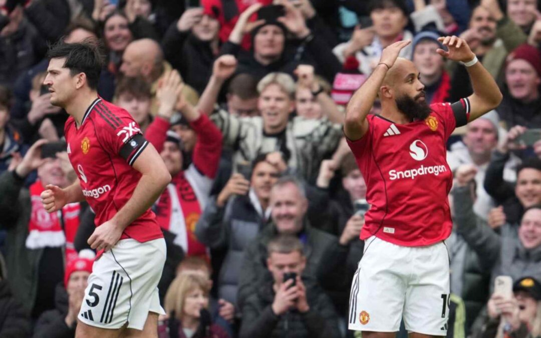 El ‘efecto Carrick’ no tiene techo: el Manchester United tumba al Tottenham y vuela en la Premier