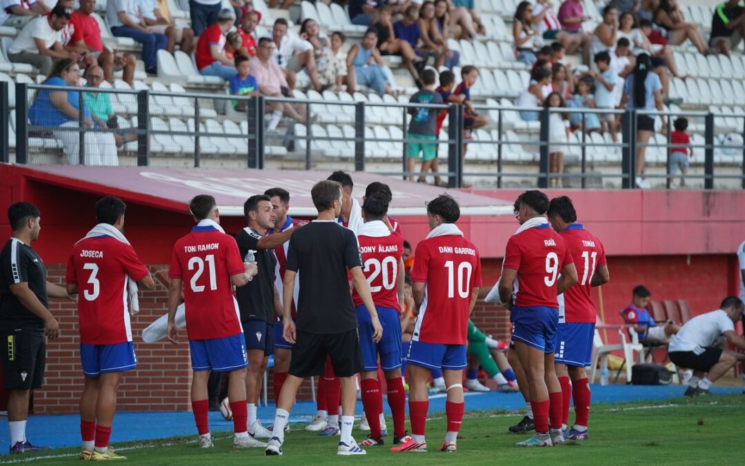 El Algeciras se queda sin premio en su estreno ante el Cartagena